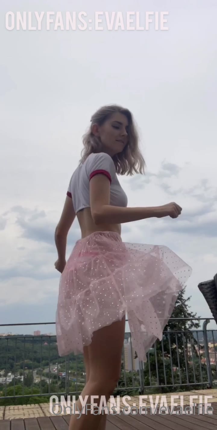 Eva Elfie - OnlyFans