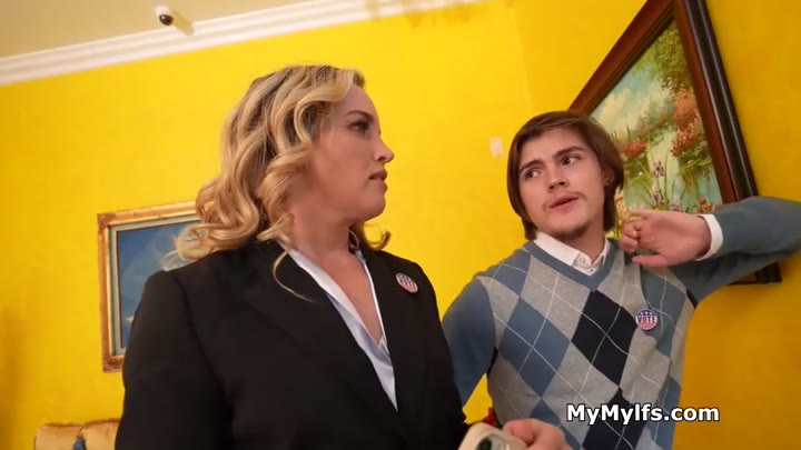 Brainstorming with a hard dick inside her