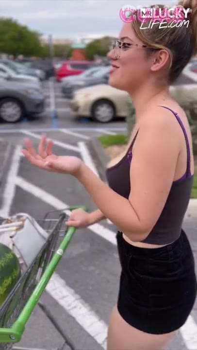 ellie_nova_fills_mouth_and_pussy_with_cock