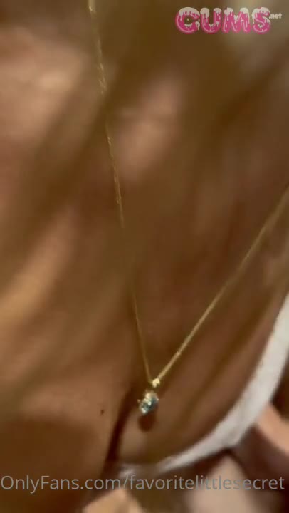 favoritelittlesecret_253921