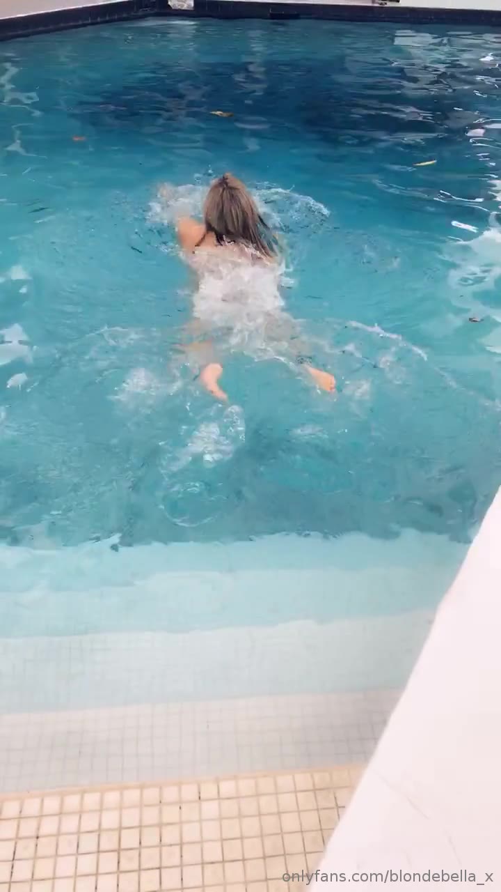 Blonde Bella - OnlyFans