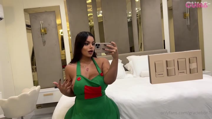 graciebon_gets_a_creampie_after_sex