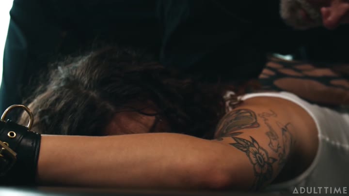 zero moments for ass resting-Rebel Rhyder, Nicole Luva