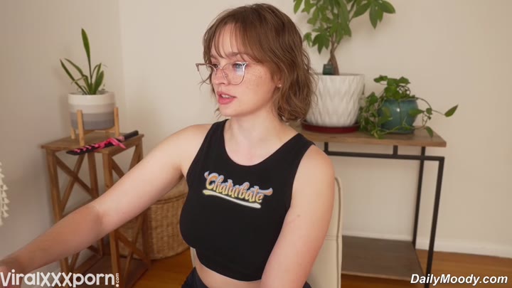 mary-moody-teases-her-fake-tits-in-explicit-cam