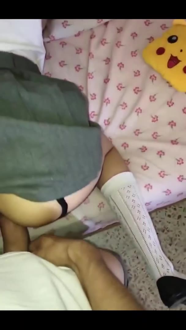 i fucked an 18 y o teen without taking her school uniform off