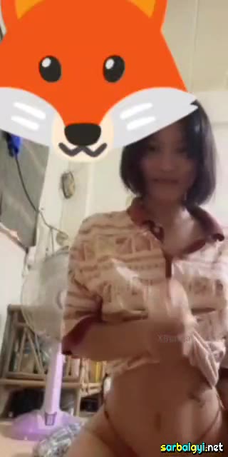 video callမှာ ဘဲနဲ့တူတူထန်ပေ�