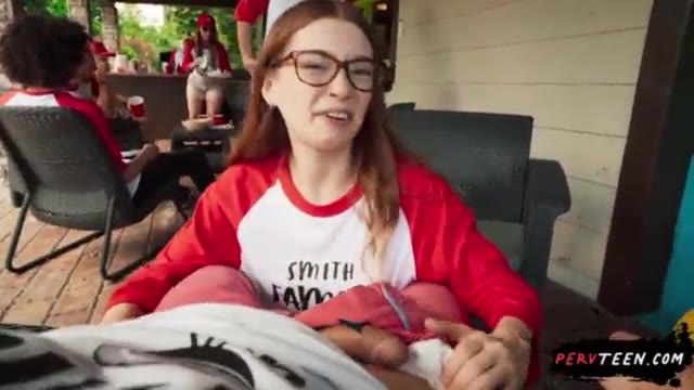 Family Reunion With My Best Friend'S Pervy Stepsister