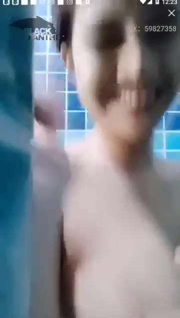 ထိုင်းမအလန်းလေးရဲ့ Solo DJ