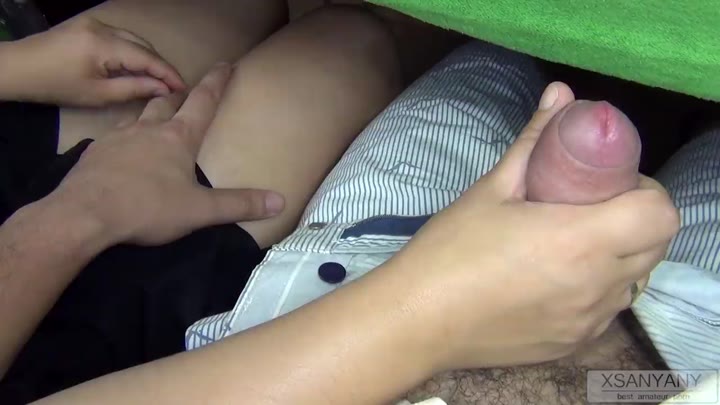 ¾ HANDJOB CLASSMATE UNDER THE TABLE ON LESSON - xSANYANY