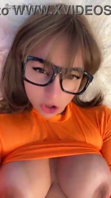 Velma Dinkley From Scooby Doo PERFECT BLOWJOB AND DIRTY TALKING